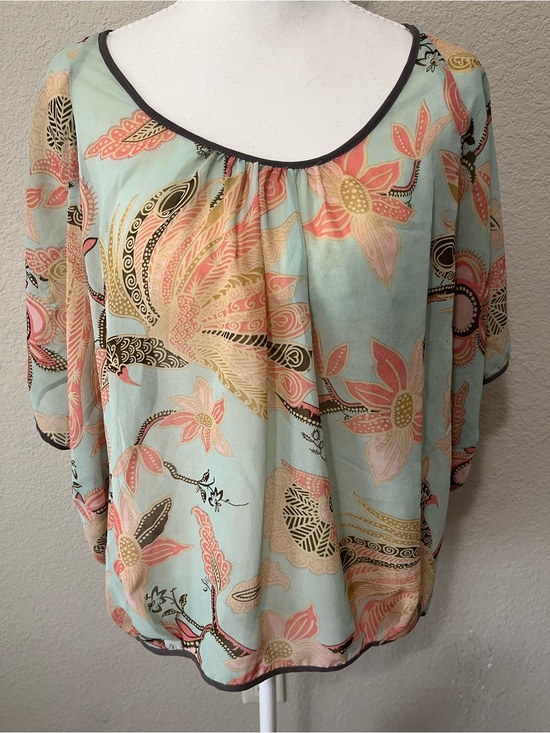 Cecico Tops - Cecico Mint Scoop-Neck Blouse with Coral Floral Print